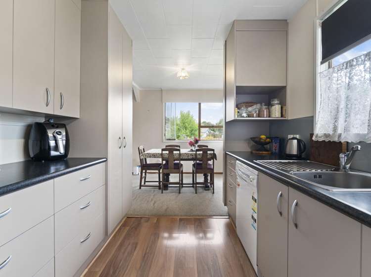 26 Rowandale Avenue Manurewa_3