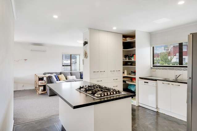 c/5 Cowley Drive Temple View_3