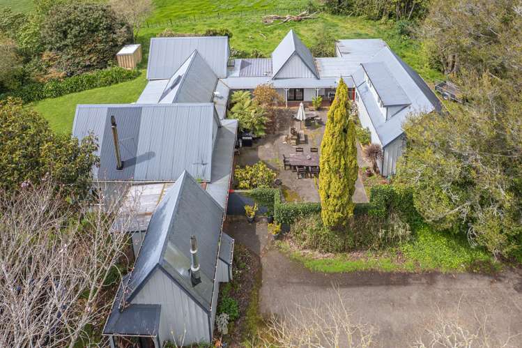 275 Parahaki Road Waverley_3