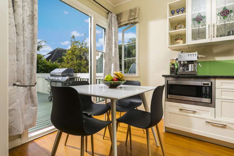 1/235 Lake Road Belmont_9