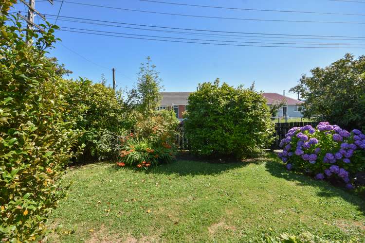 21 Doon Street Mosgiel_13