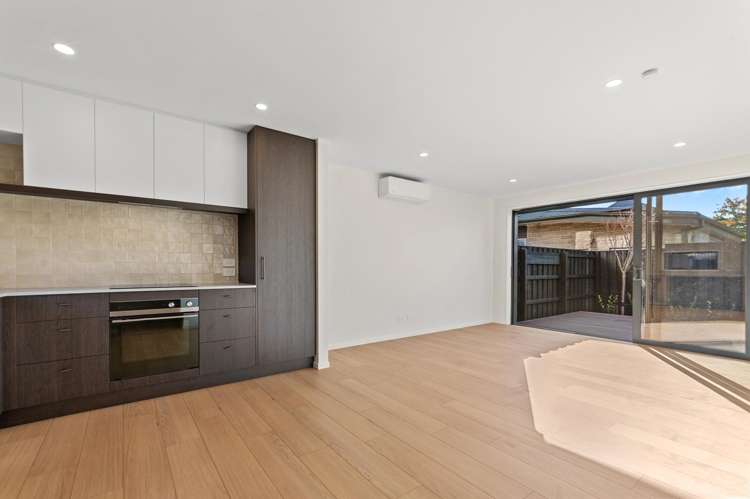 4/10 Seddon Street_2