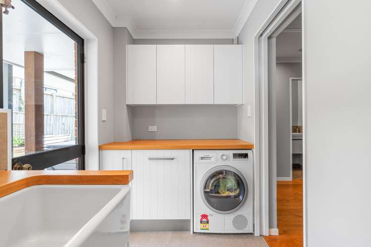 43 Lewis Road Lynmore_24