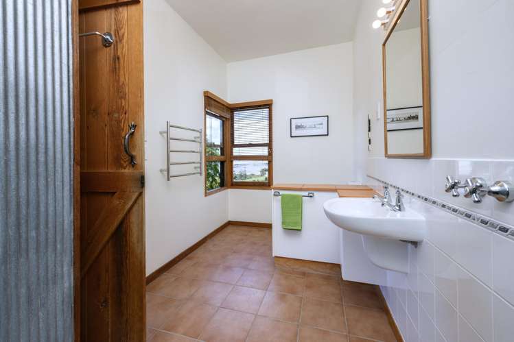 193 Shegadeen Road Wellsford_11