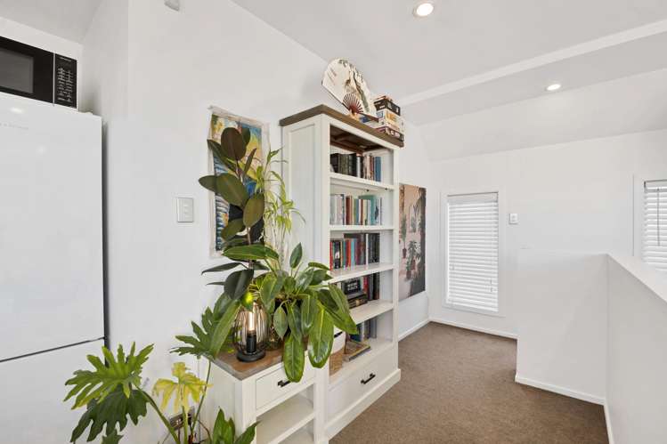 2/9 Cameron Street Sydenham_11