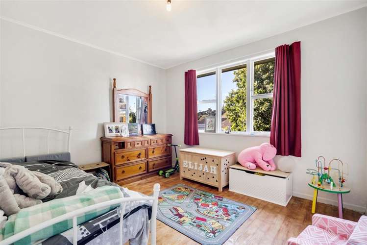 82 Salisbury Road Birkdale_14