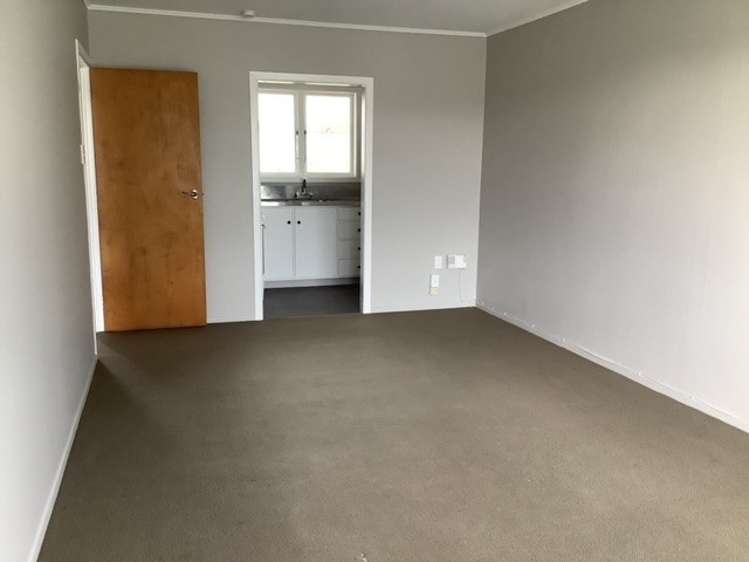 9/10 Trevethick Grove Woburn_2