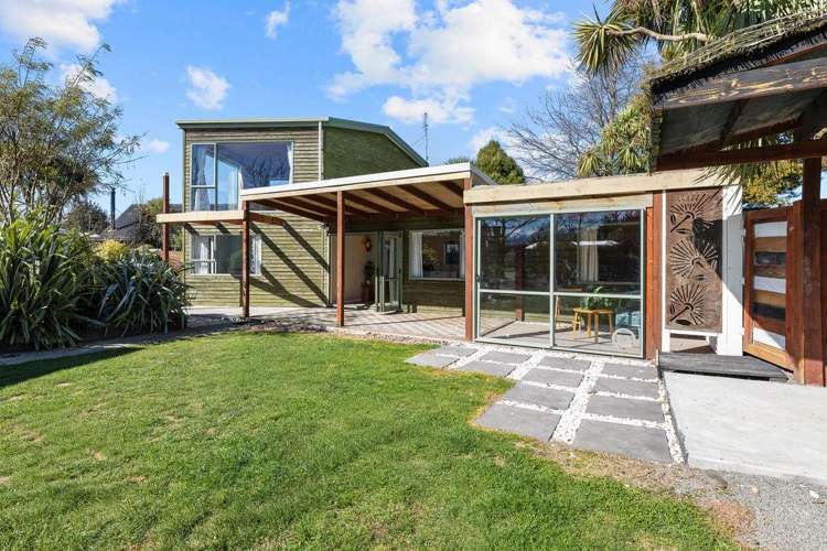 2 Farquhar Place_0