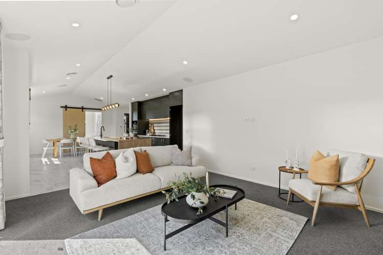 49 Candlesticks Crescent Lincoln_9