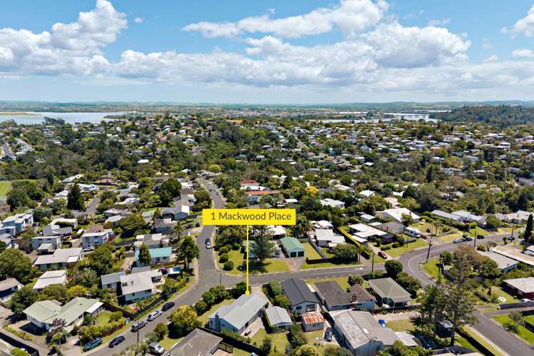 1 Mackwood Place Birkdale_16