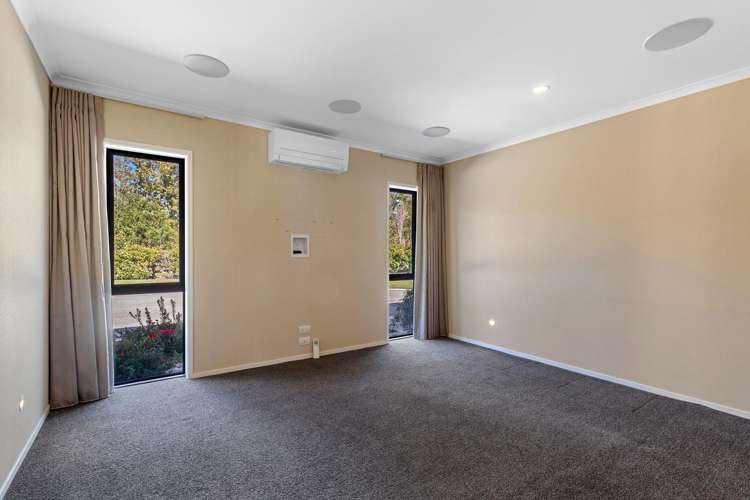 34 Arone Way Wainui_13