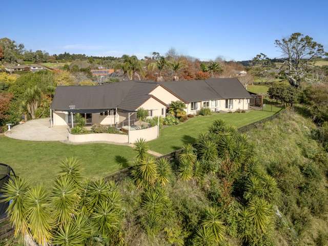 Mortgagee sale, 6-bed luxury estate