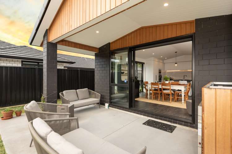 68 Pakanga Grove Pyes Pa_13