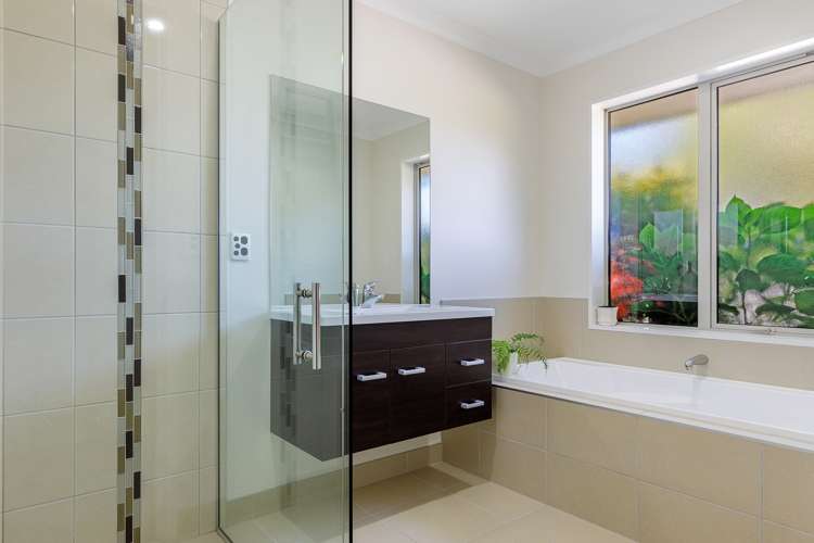 325 Isaac Road West Eyreton_16