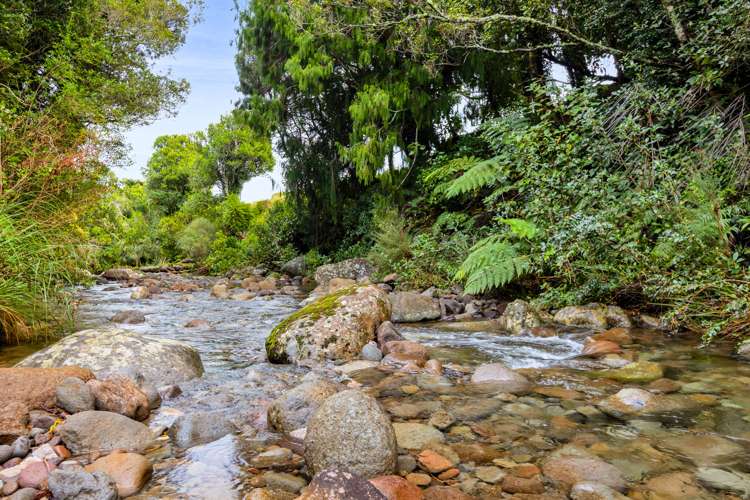 777 Dover Road Okato_13