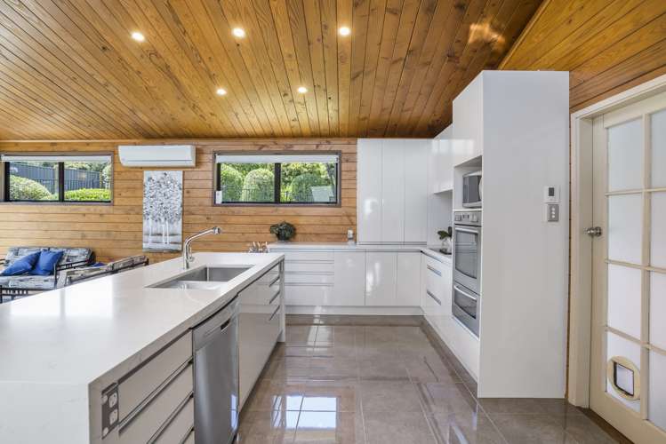 188 Upper Harbour Drive Greenhithe_11