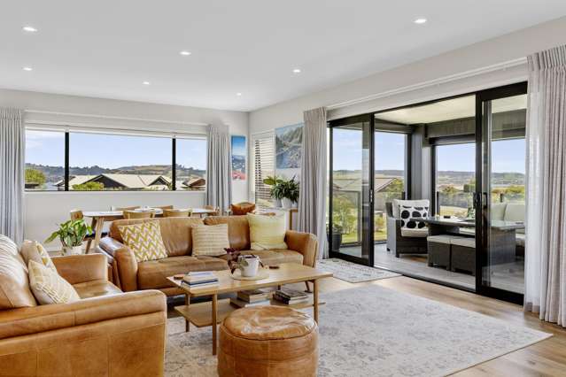 14 Pukenamu Road Rainbow Point_2
