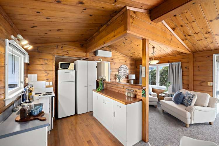 54 Mera Road Algies Bay_16