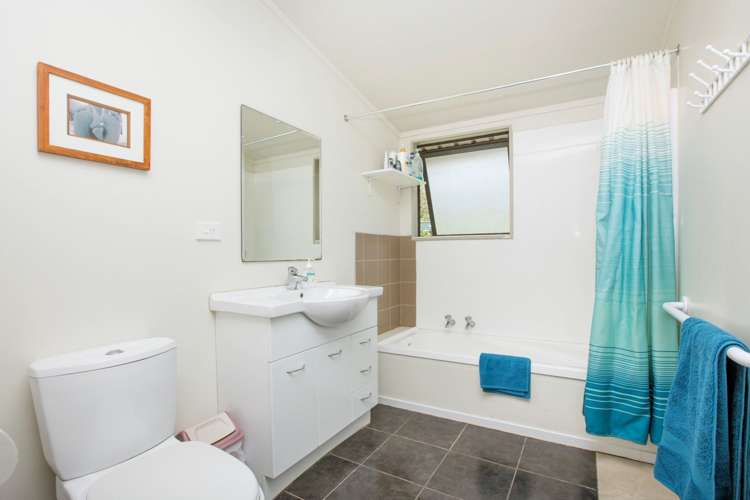 70 Linton Road Kaipara Flats_11