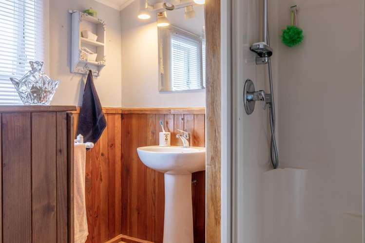 34 Queen Street Dannevirke_12