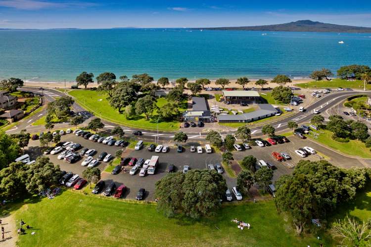 2/72 Wairoa Road Narrow Neck_23