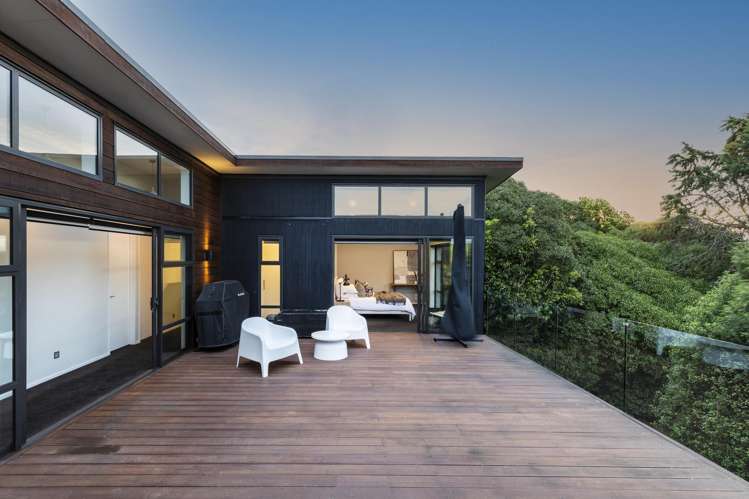 1 Quarry Hill Terrace Kennedys Bush_5