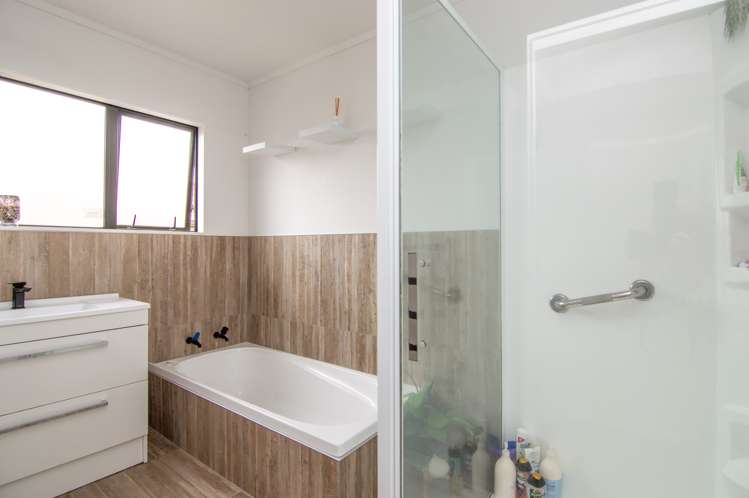 39 Dalfield Place Highbury_13