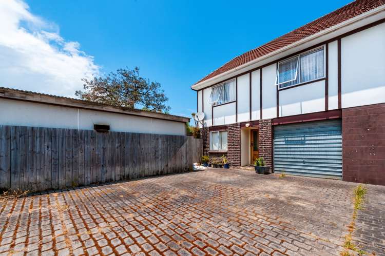 4/49 Seabrook Avenue New Lynn_10