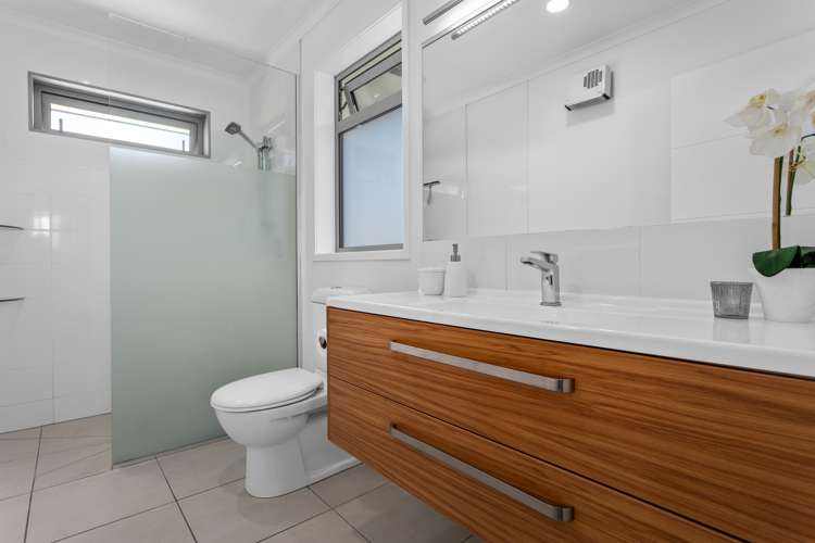 15 Dawn Parade Coastlands_14