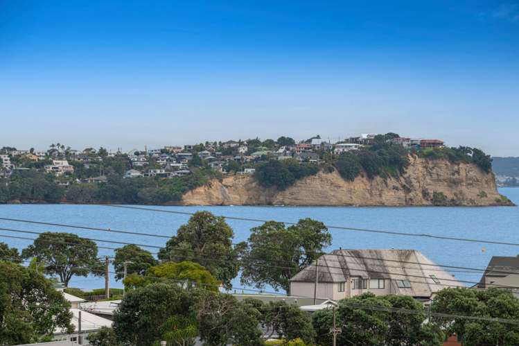 11 Beach Road Manly_9