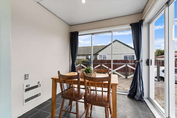 38 Lambeth Crescent Redwood_5