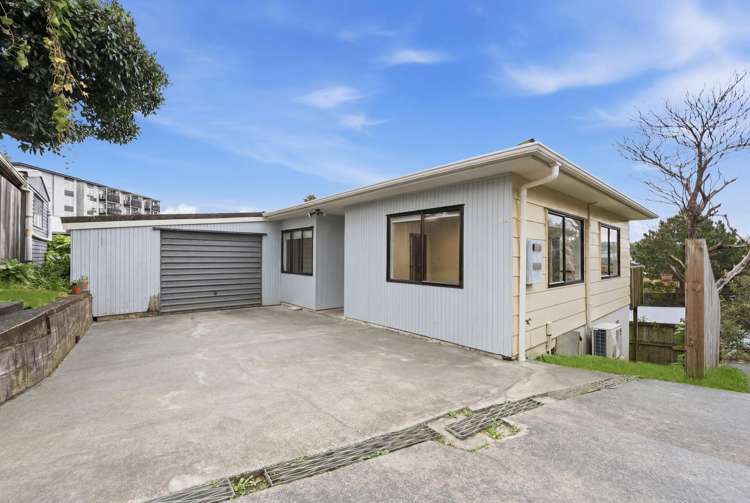 2/8 Sunnyfield Crescent_0