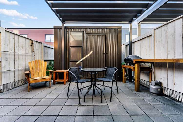 6 Magnetite Lane Flat Bush_23