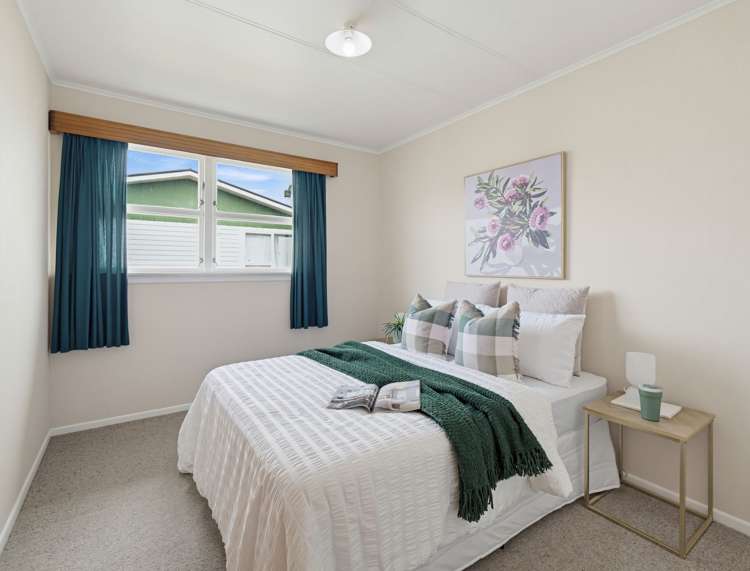 8 Mark Perreau Place Foxton_13