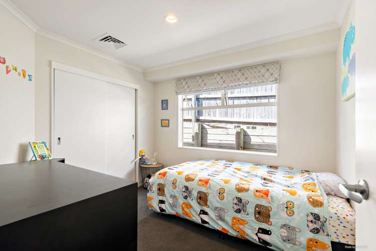 42 Elan Place Stanmore Bay_11