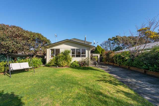 22 Chums Road Paraparaumu Beach_1