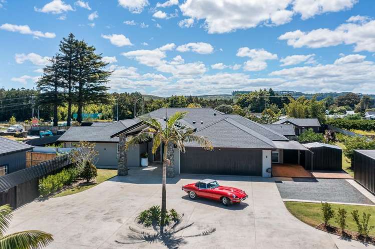 8a Jelas Drive_1