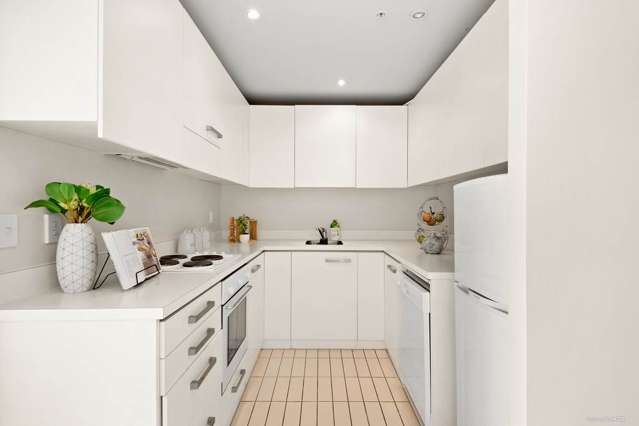 2206/10 Waterloo Quadrant Auckland Central_3