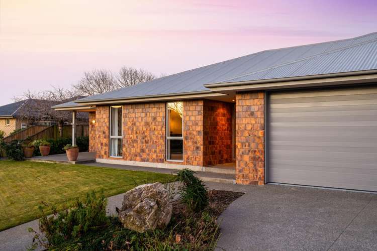 6 Woodhurst Drive Casebrook_22