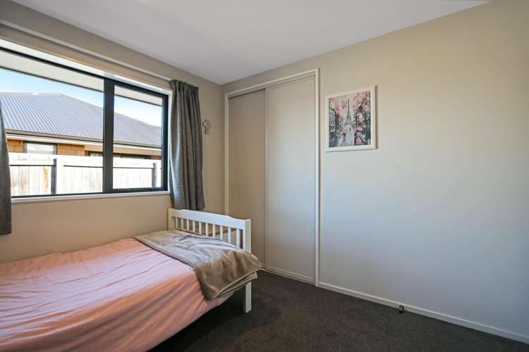 31 Geoff Geering Drive Netherby_21