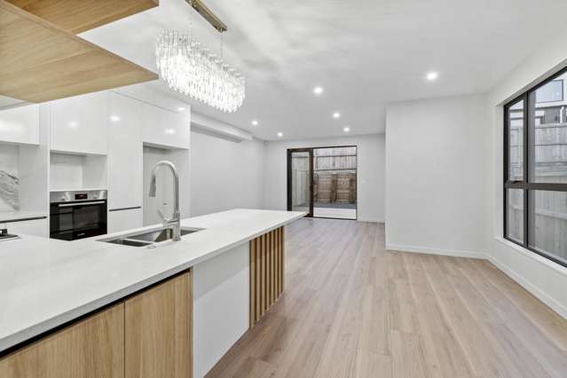 30B Hearth Street Flat Bush_3