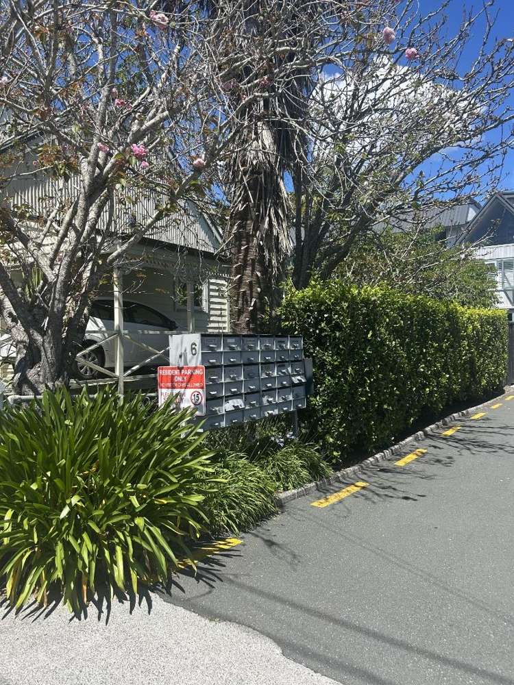 11/6 Schofield Street 10031_9