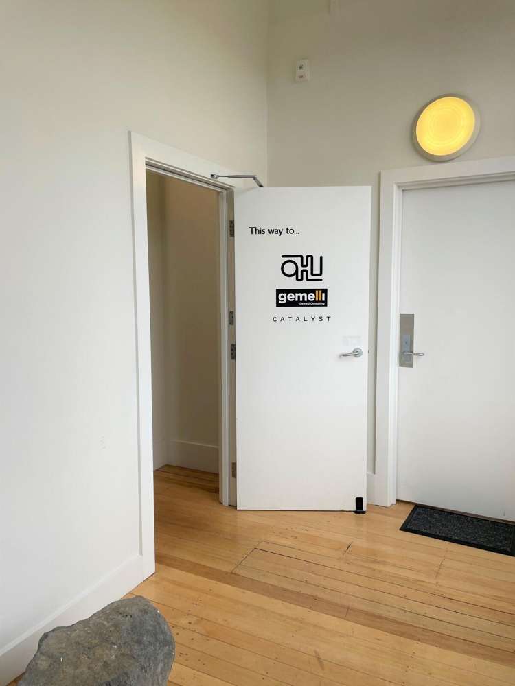 209 Tuam Street City Centre_12