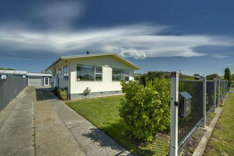 139 Flaxmere Avenue_0