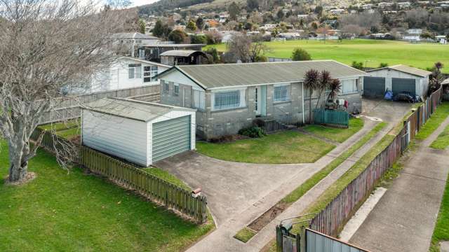 Low Maintenance Living in a Peaceful Location