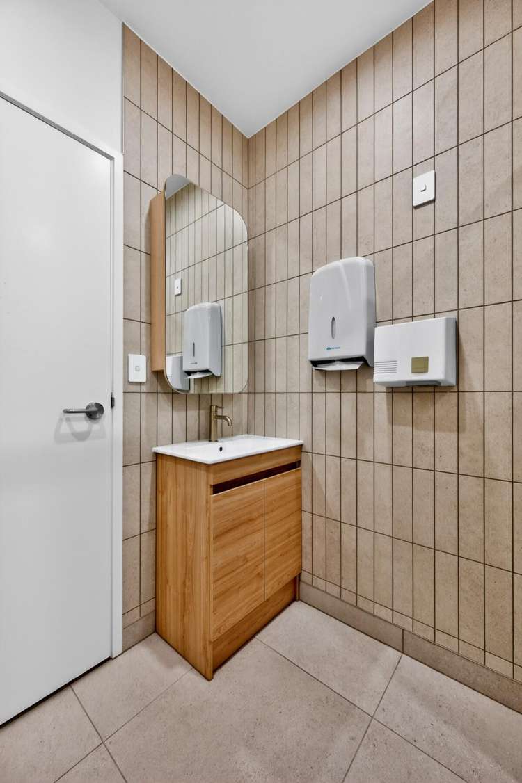 19 Byron Avenue Takapuna_15