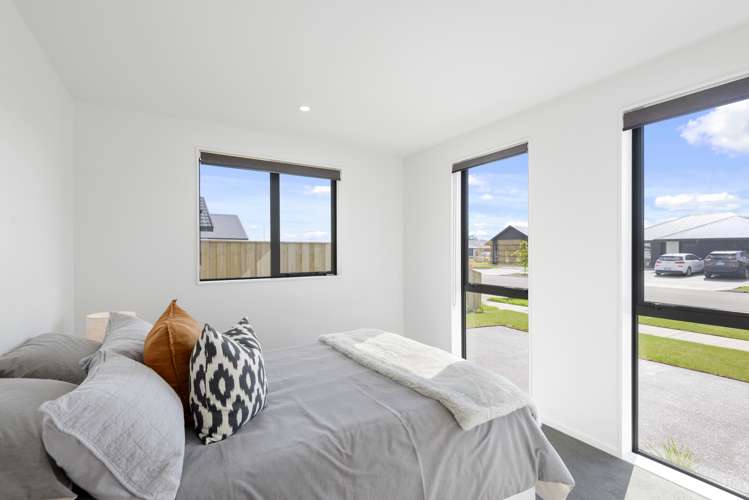 10 Nathaniel Archer Street Woodend_17