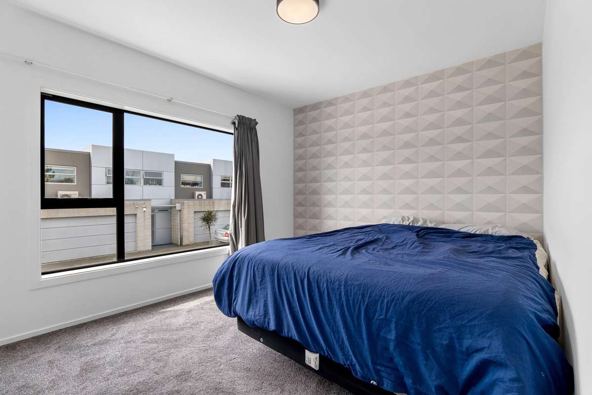 2/306 Stanmore Road_2