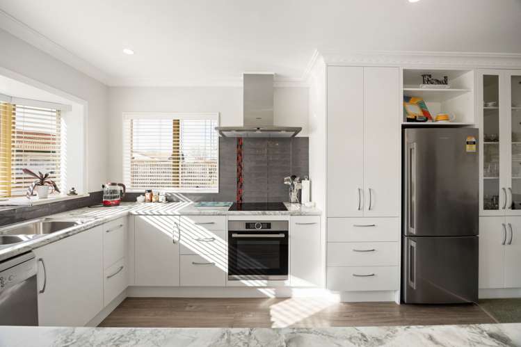 6 Longford Court_4