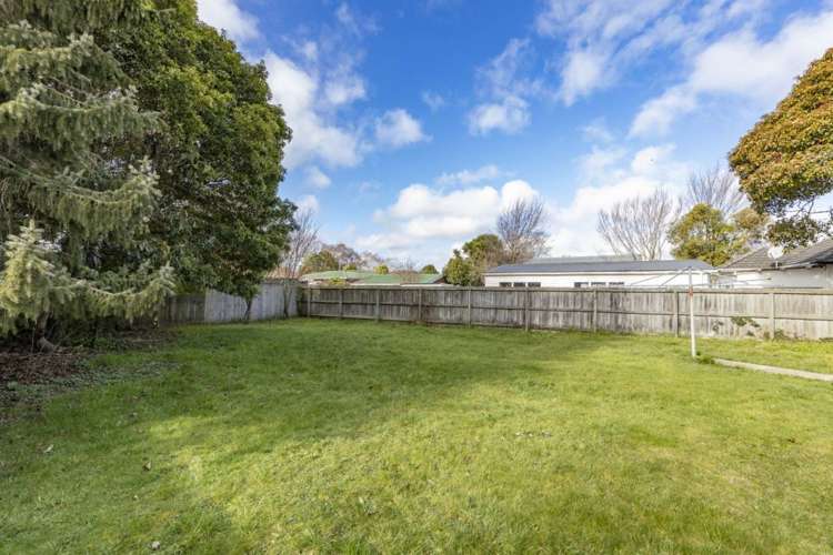 62 Hollyford Avenue Bryndwr_24